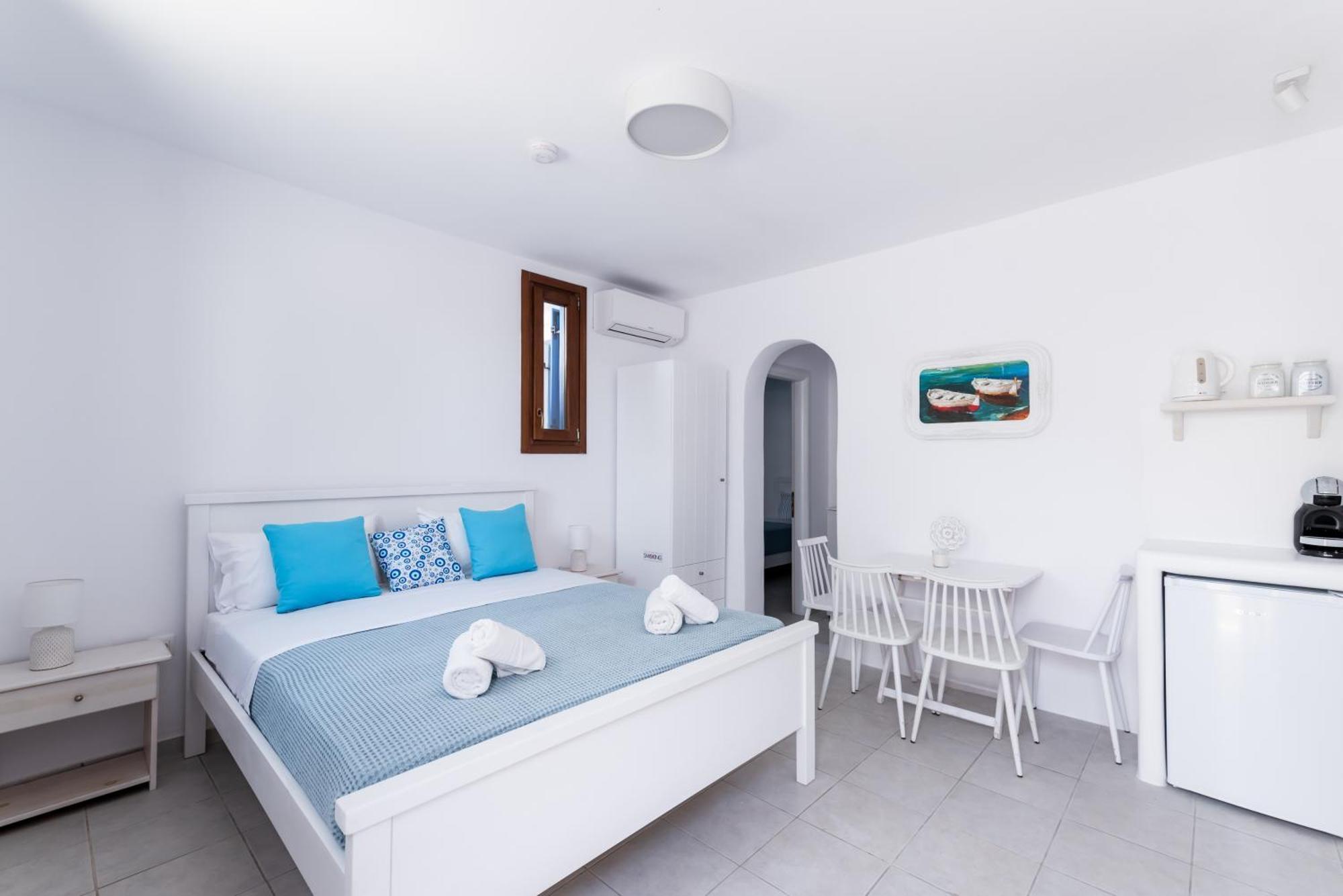 Olive Tree Mykonos Town Semi-Basement Apartment Exterior foto